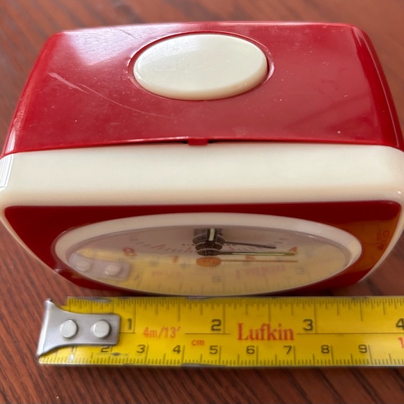 Vintage Clock - Picture 3 of 10